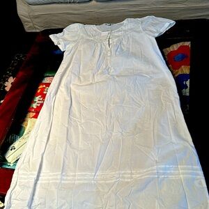 Tog shop white cotton gown